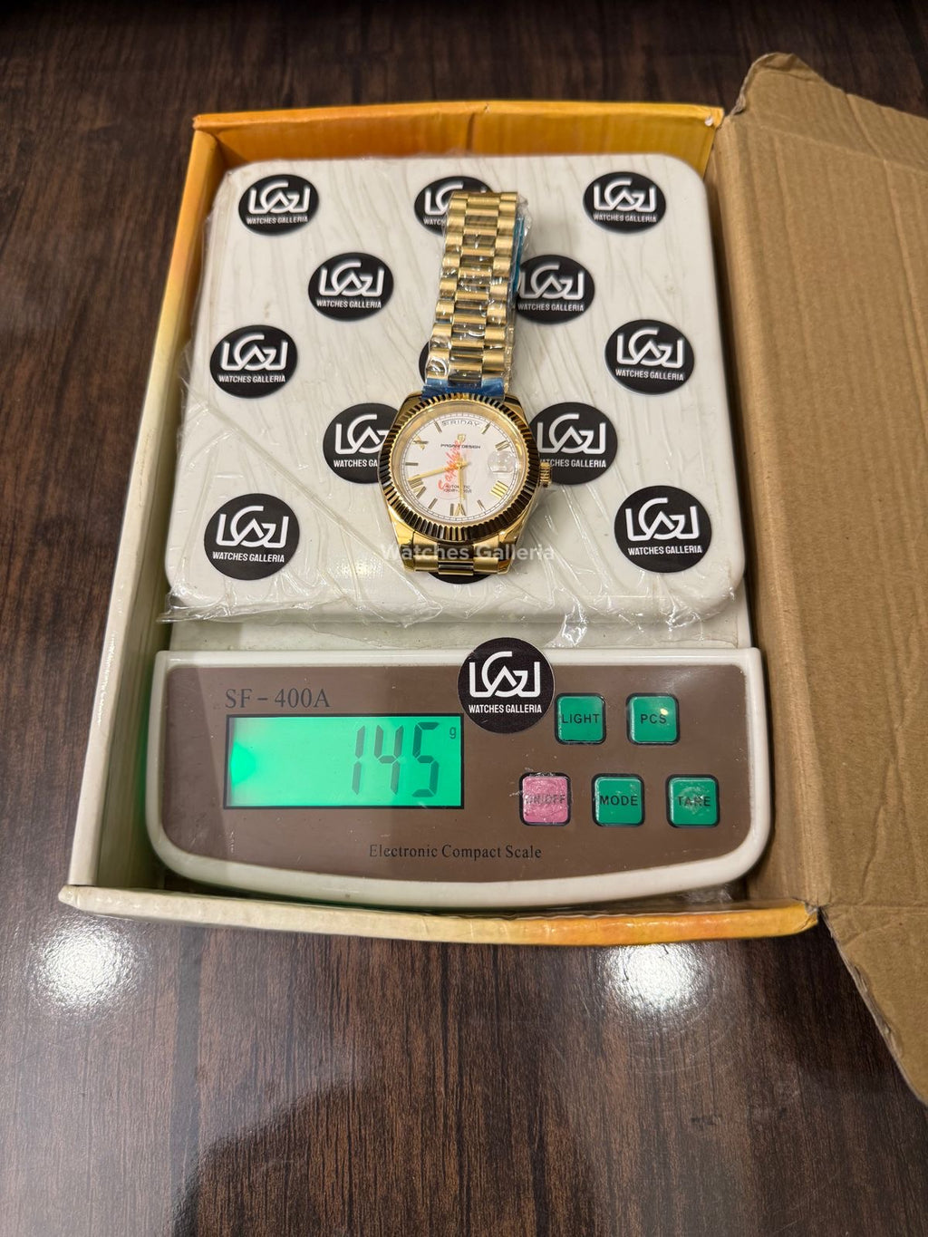 Pagani Design PD1783 Date Day Yellow Gold 40mm Automatic Watch – White Roman Dial, Seiko NH36A Movement, Sapphire Glass, Presidential Bracelet