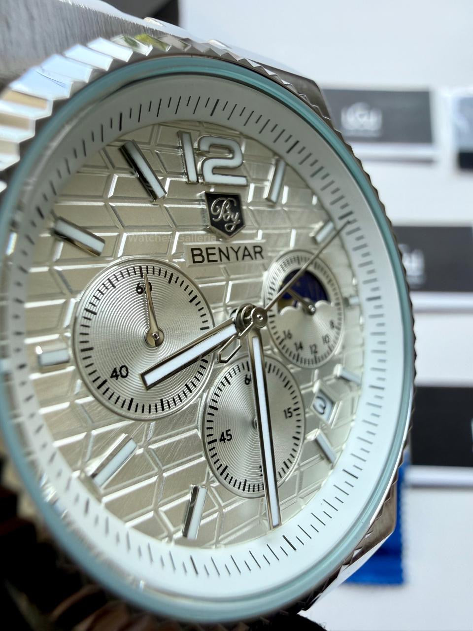 Benyar BY5225 Land Dweller Chronograph White Dial Luxury Men’s Watch in Pakistan – Japanese Quartz Stainless Steel Watch