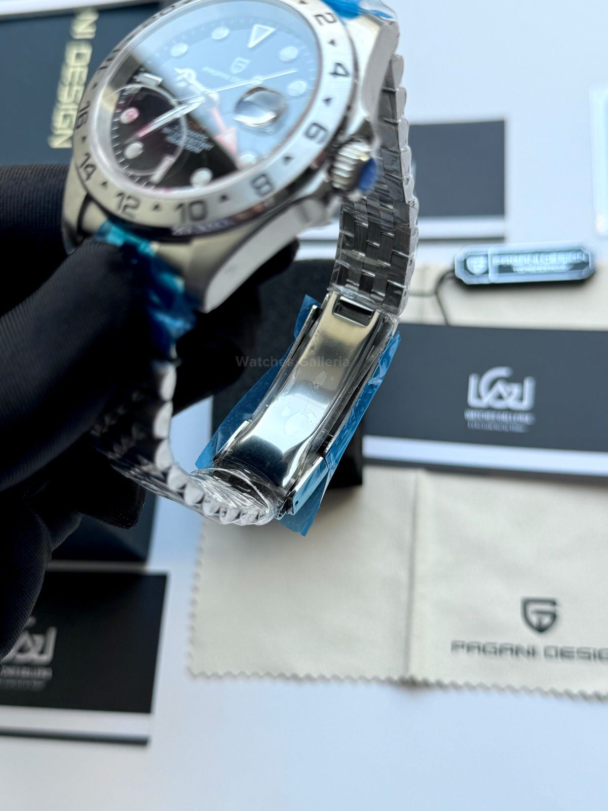 Pagani Design PD1682 Explorer II Black 42mm GMT Automatic – Sapphire Glass | Jubilee Bracelet | 100M WR