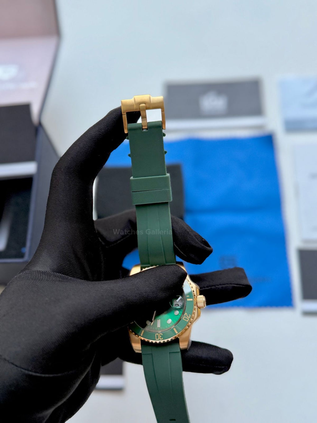 Pagani Design Hulk PD1661 Gold (Silicon Straps Edition Exclusive) Pagani Design in Pakistan