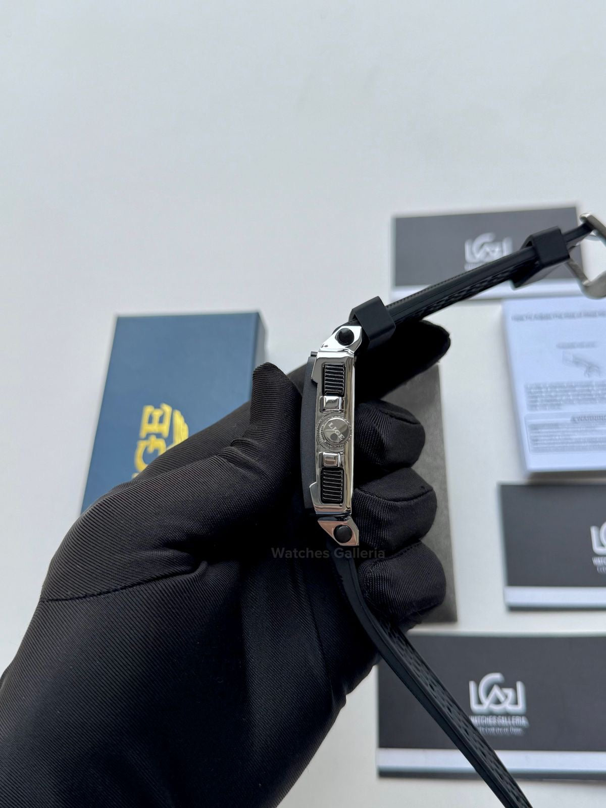 Lige Watch LG8935 Square Chronograph (Silver/Black) Lige Watch Pakistan