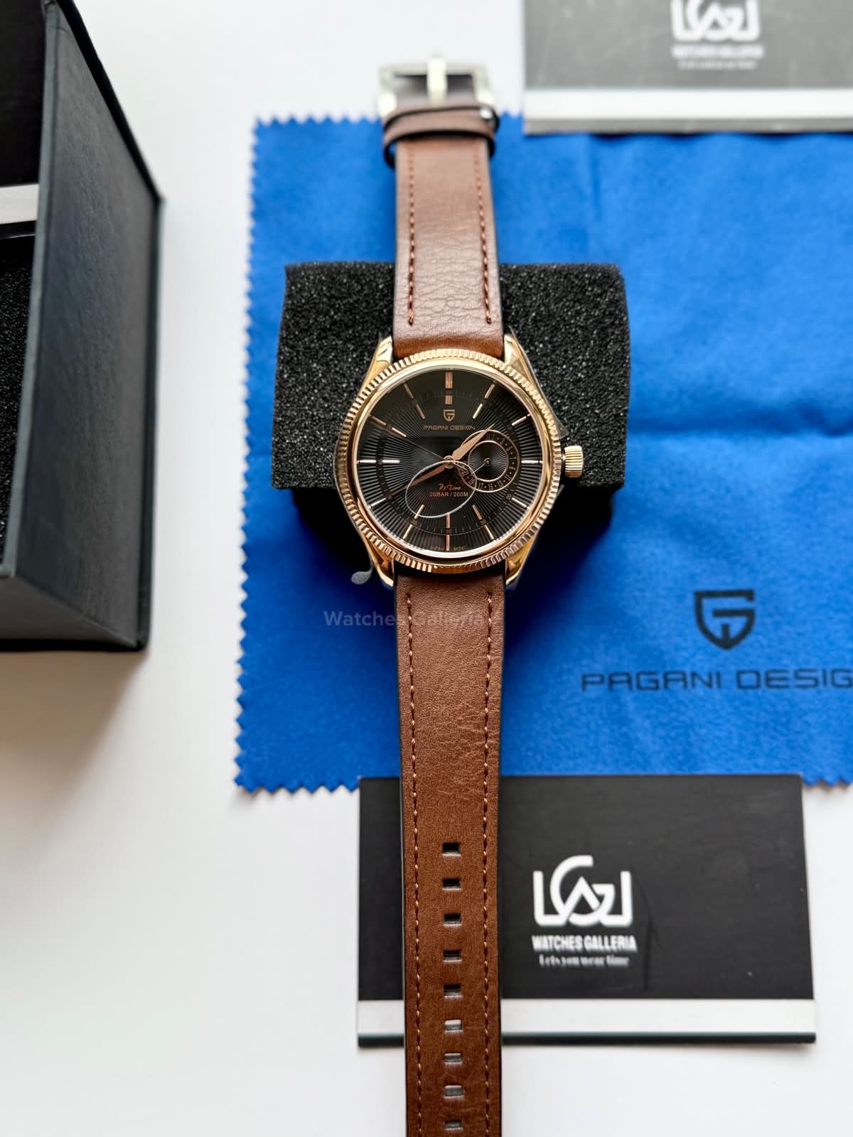 Pagani Design PD1689 Classic Dress Watch 40mm – Seiko VH65 Quartz Movement, Sapphire Glass, 200M Water Resistance, Leather Strap