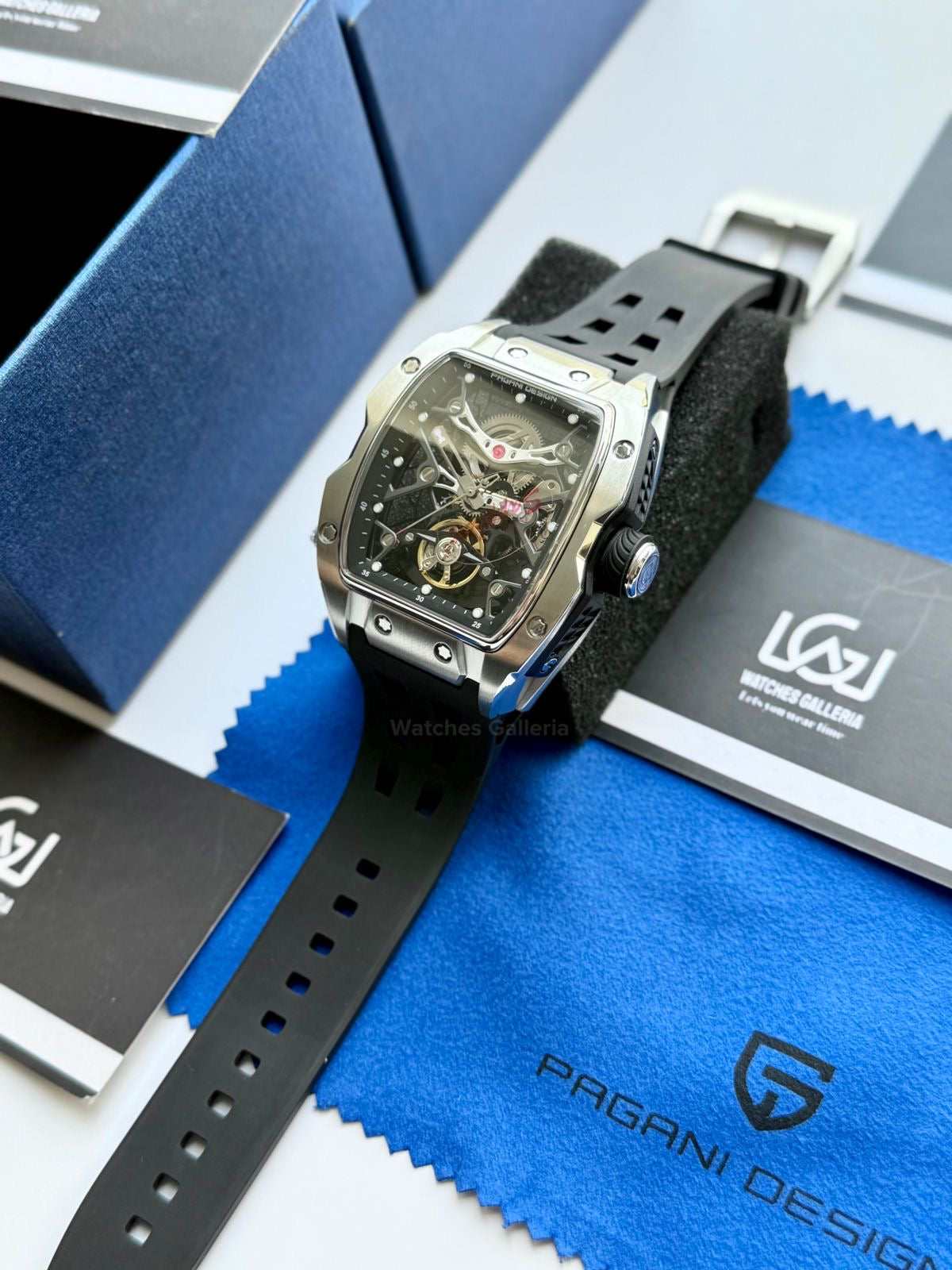 Pagani Design PDys018 Tonneau Skeleton Silver Black 42mm Automatic – Sapphire Crystal | Flywheel | 36H Power Reserve