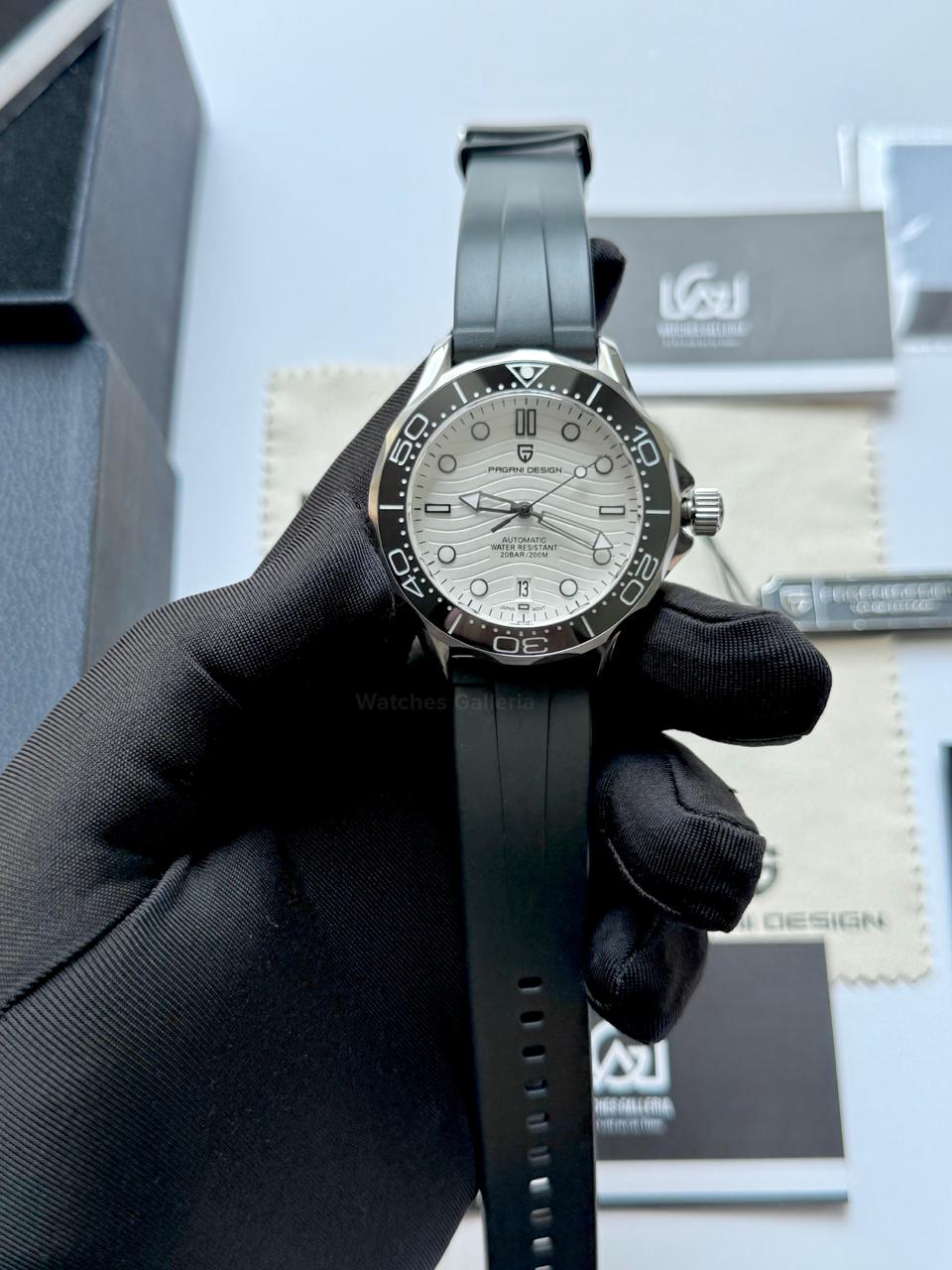 Pagani Design PD1685 Silicon Seamaster Diver White Automatic Watch – 200M Sapphire Crystal NH35A/Miyota Luxury Dive Watch in Pakistan | Watches Galleria