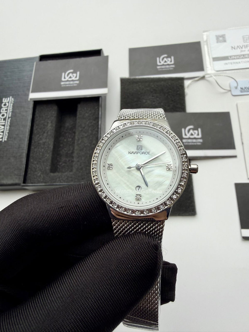 Naviforce NF5005 Women Watch Quartz (Silver) Naviforce Watch in Pakistan