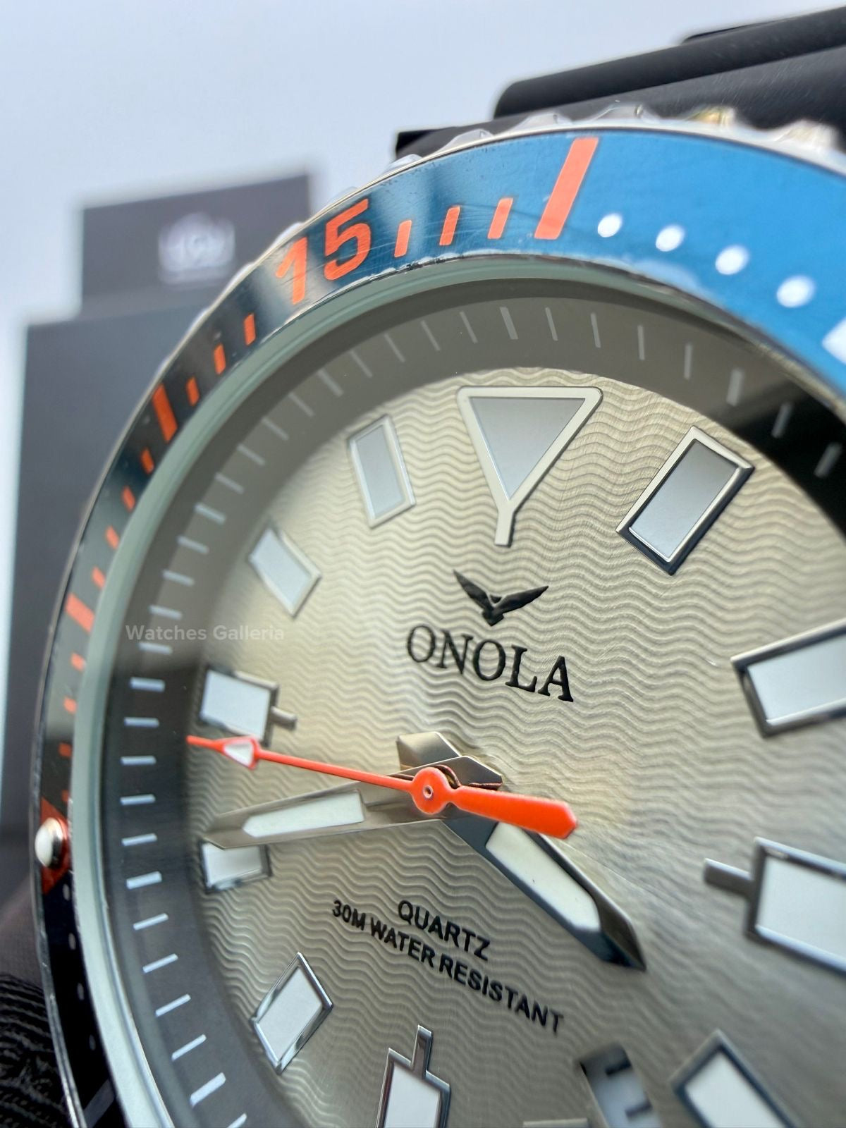 Onola 3850 Sports Diving Style Quartz (Silver) Onola Pakistan