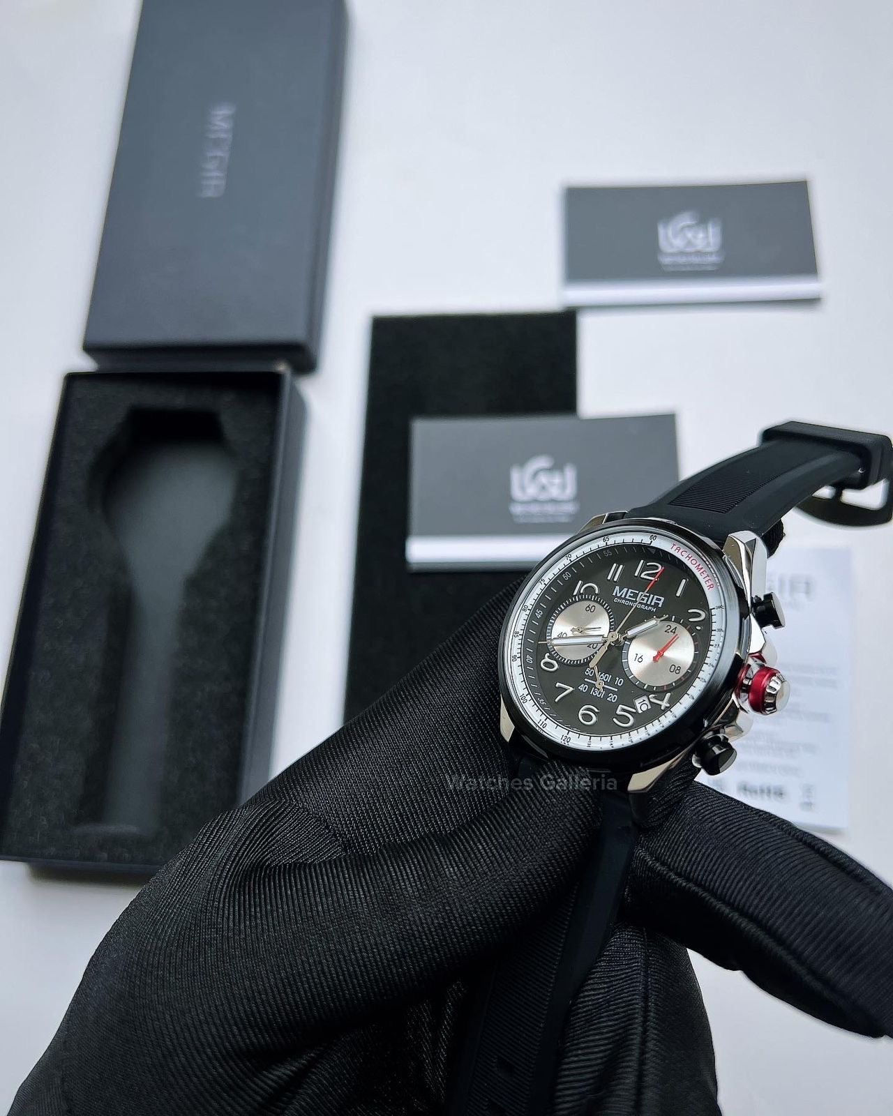 Megir Panda Chronograph Quartz (Black) MN2230
