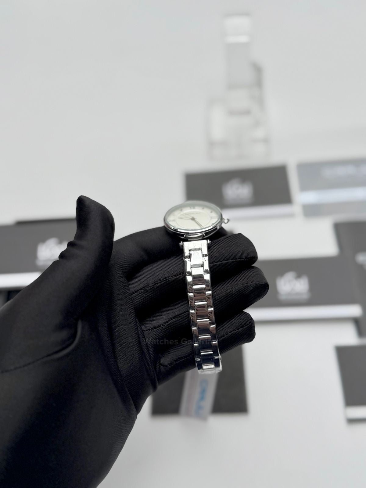 Crrju 2178 Ladies Watch Quartz (Silver) CRRJU Watch Pakistan