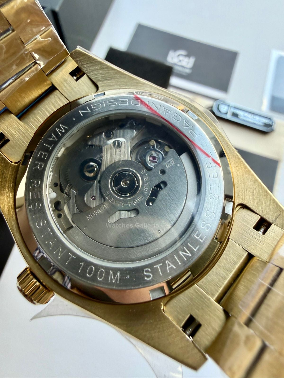 Pagani Design PD1783 Date Day Yellow Gold 40mm Automatic Watch – White Roman Dial, Seiko NH36A Movement, Sapphire Glass, Presidential Bracelet