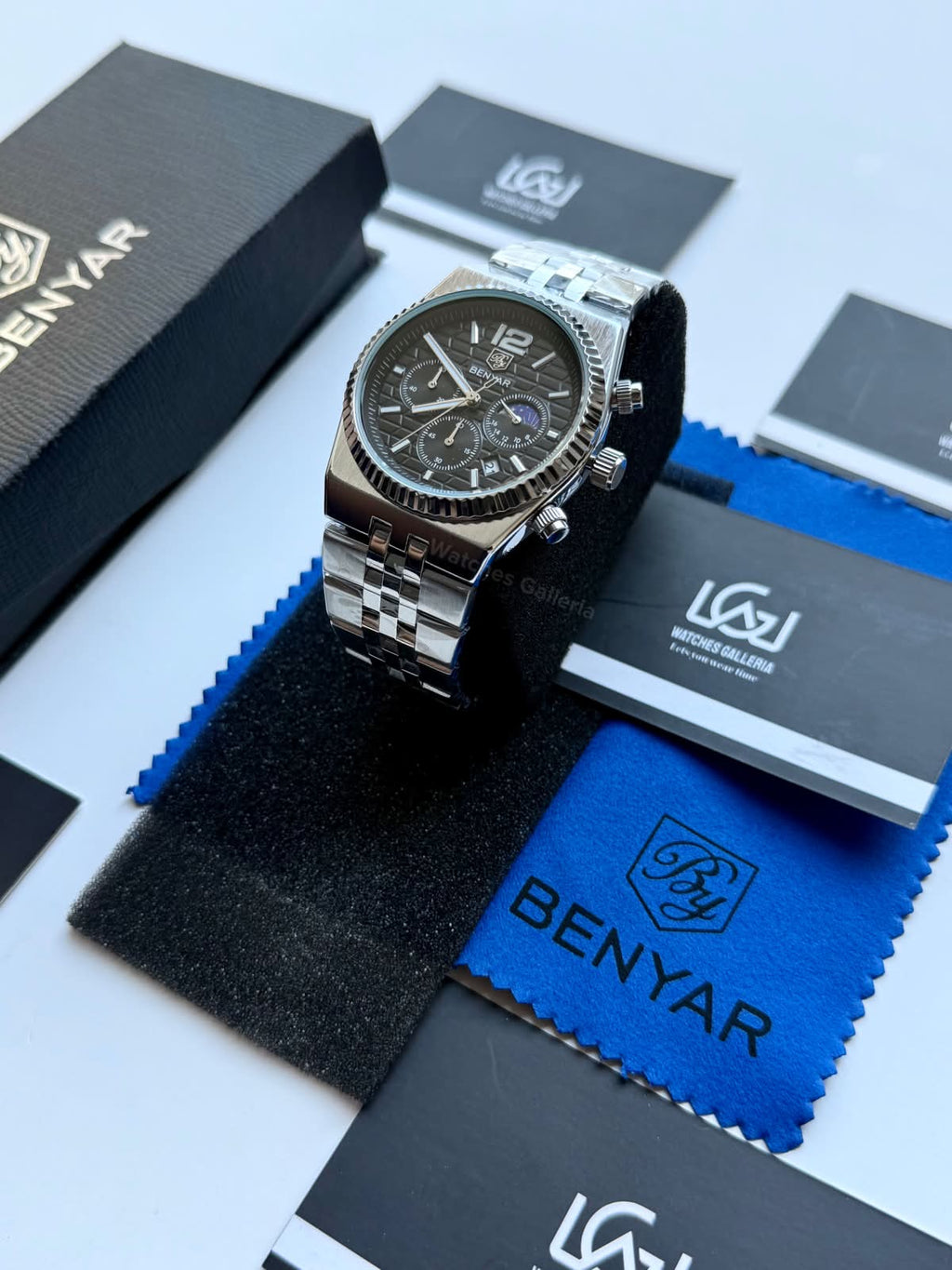 Benyar BY5225 Land Dweller Chronograph Black Dial Luxury Men’s Watch in Pakistan – Japanese Quartz Stainless Steel Watch