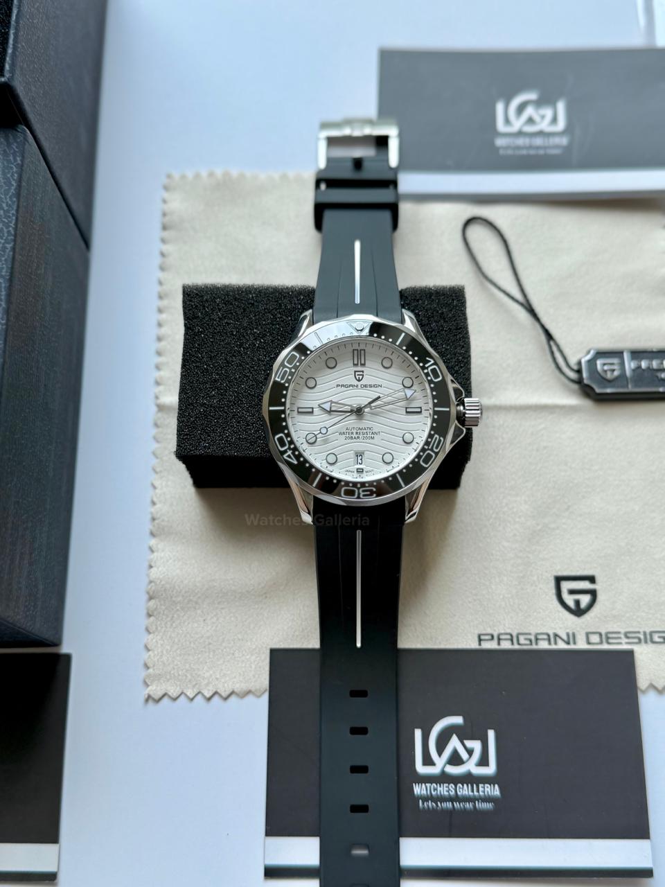 Pagani Design PD1685 Silicon Seamaster Diver White Automatic Watch – 200M Sapphire Crystal NH35A/Miyota Luxury Dive Watch in Pakistan | Watches Galleria