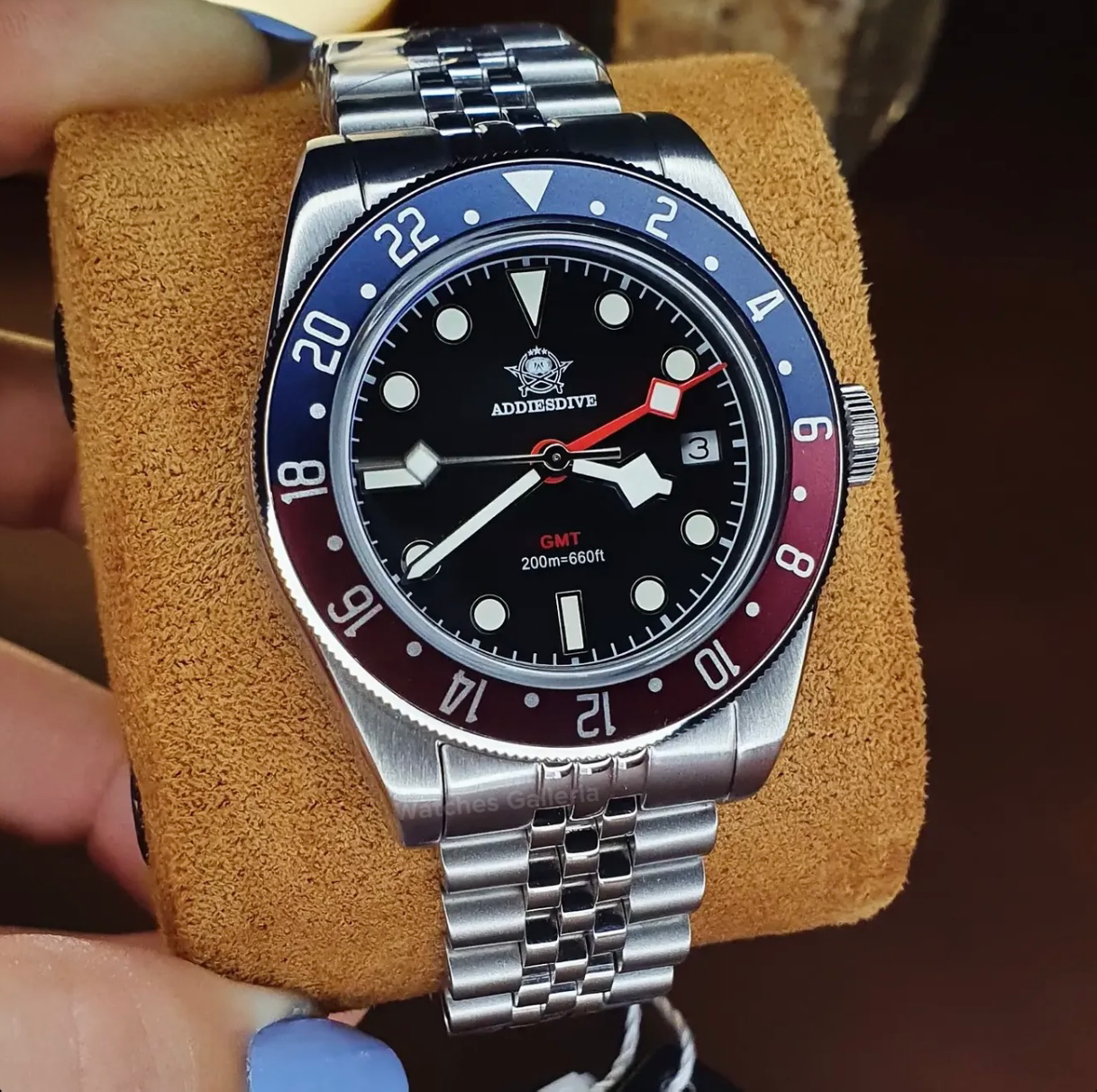 Addiesdive Black Bay GMT Pepsi Quartz (Black) AD2044