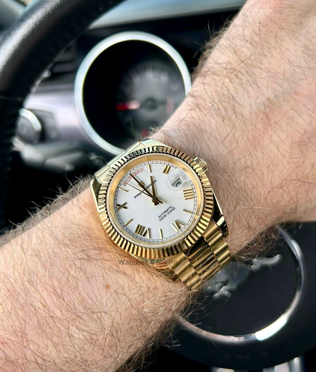 Pagani Design PD1783 Date Day Yellow Gold 40mm Automatic Watch – White Roman Dial, Seiko NH36A Movement, Sapphire Glass, Presidential Bracelet