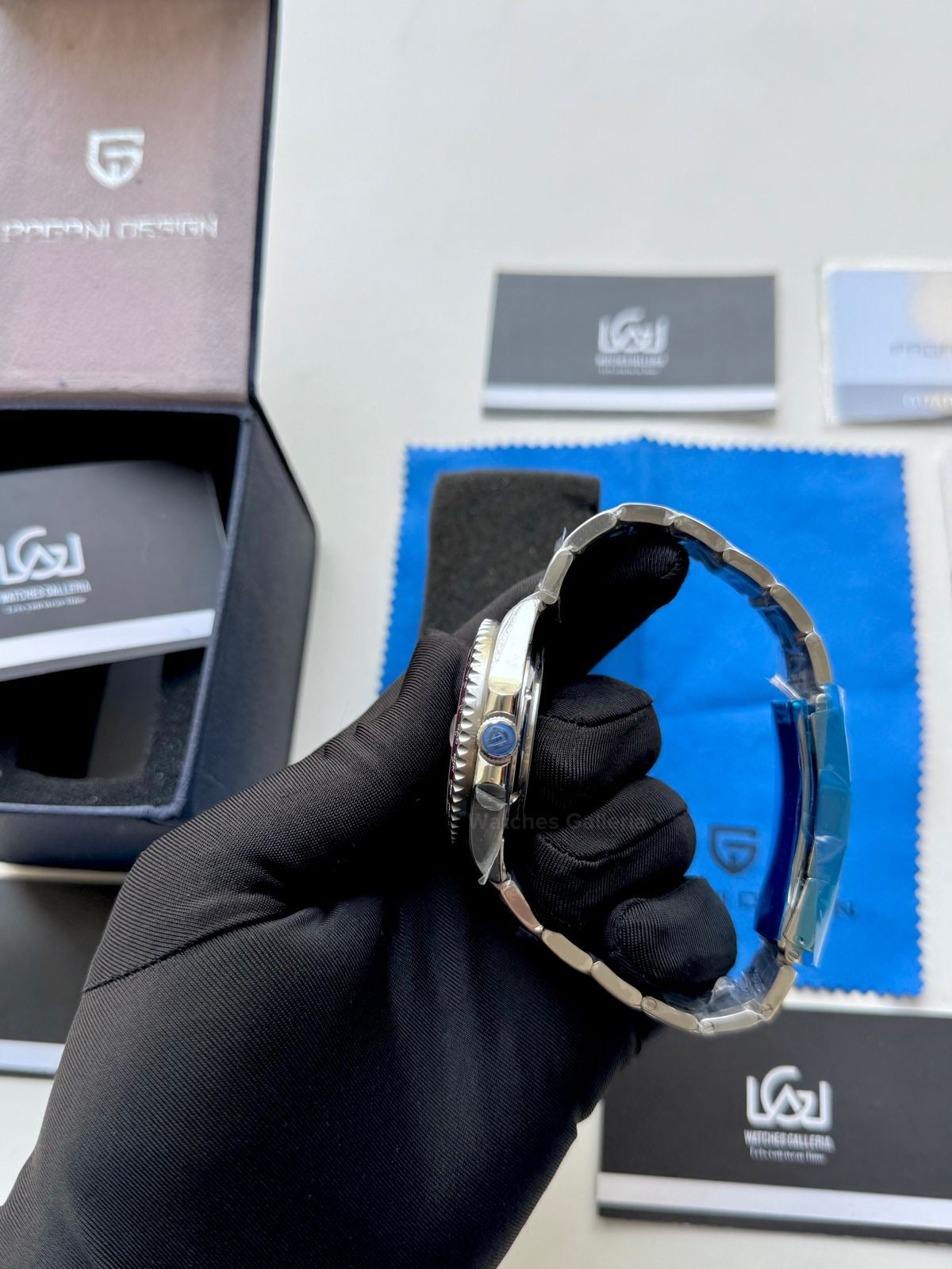 Pagani Design PD1758 World Time GMT Automatic (Red) | Pagani Design Pakistan | PD-1758