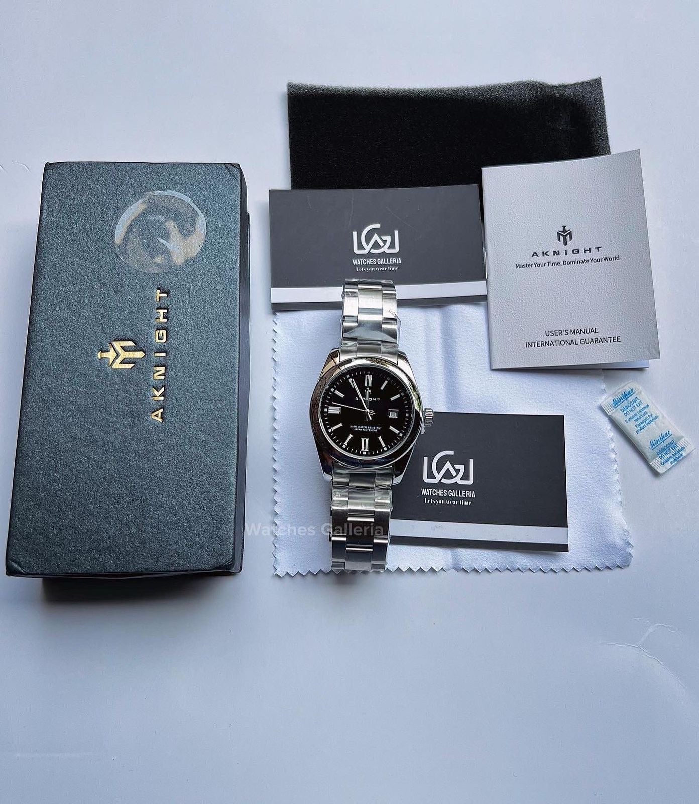 Aknight Oyster Perpetual Quartz (Black) AK2113