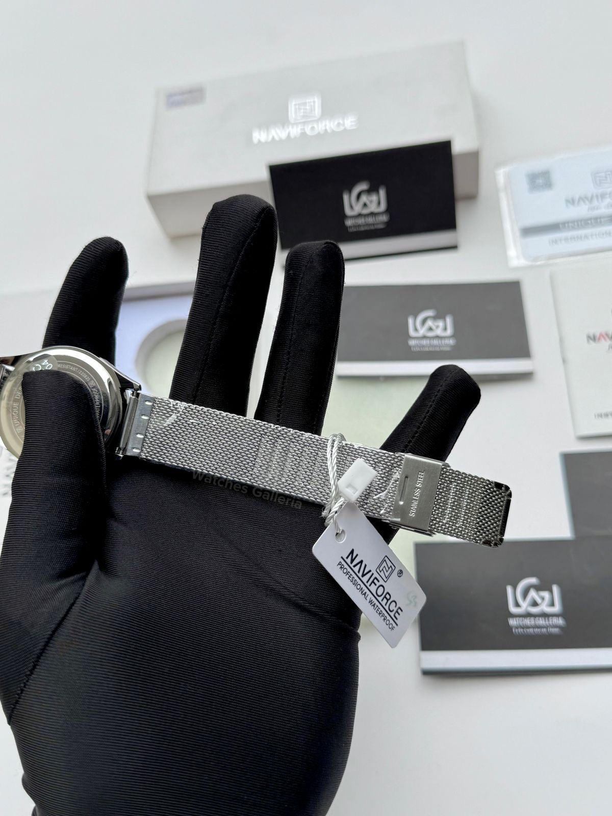 Naviforce NF5028 Ice Blue Classic Stones Quartz Watch (Unisex) Naviforce Watch Pakistan