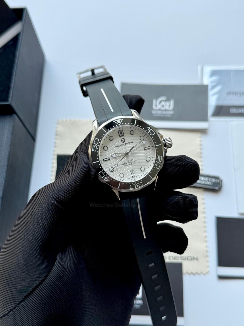 Pagani Design PD1685 Silicon Seamaster Diver White Automatic Watch – 200M Sapphire Crystal NH35A/Miyota Luxury Dive Watch in Pakistan | Watches Galleria