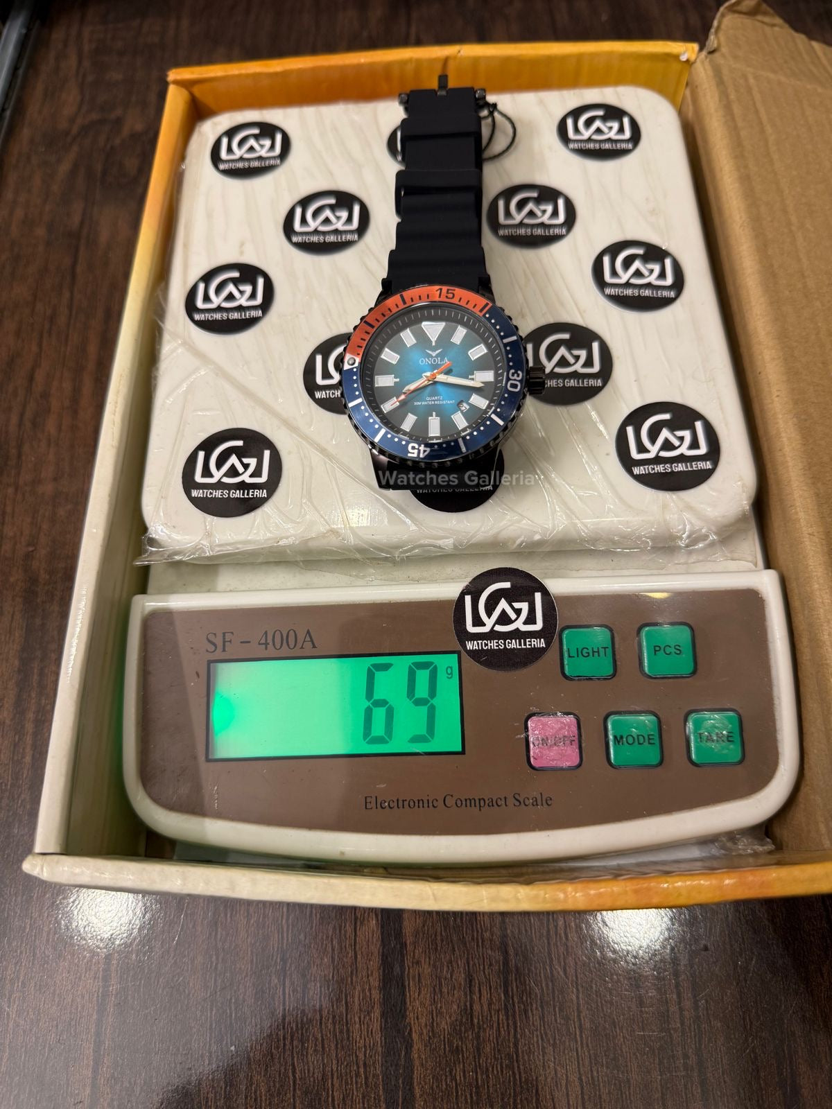 Onola 3850 Sports Diving Style Quartz (Black/Orange) Onola Pakistan