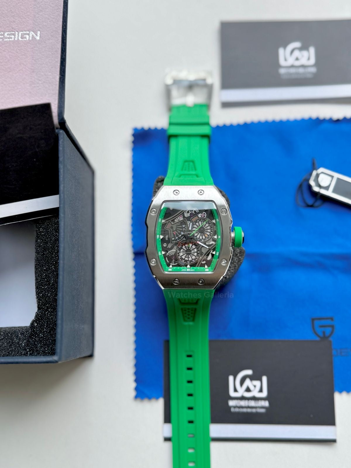 Pagani Design Tonneau Calendar Quartz PDys012 (Green) Pagani Design in Pakistan