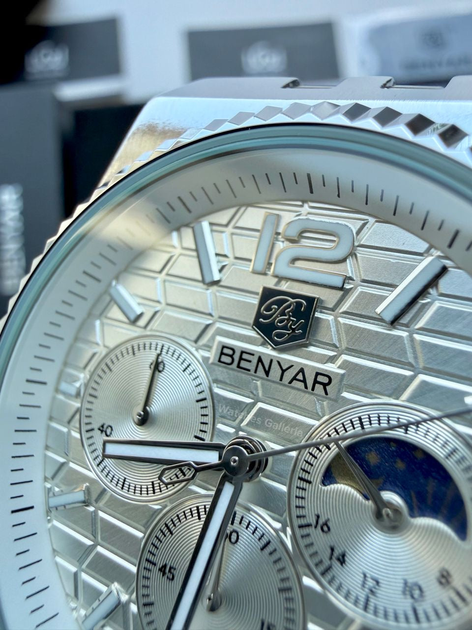 Benyar BY5225 Land Dweller Chronograph White Dial Luxury Men’s Watch in Pakistan – Japanese Quartz Stainless Steel Watch