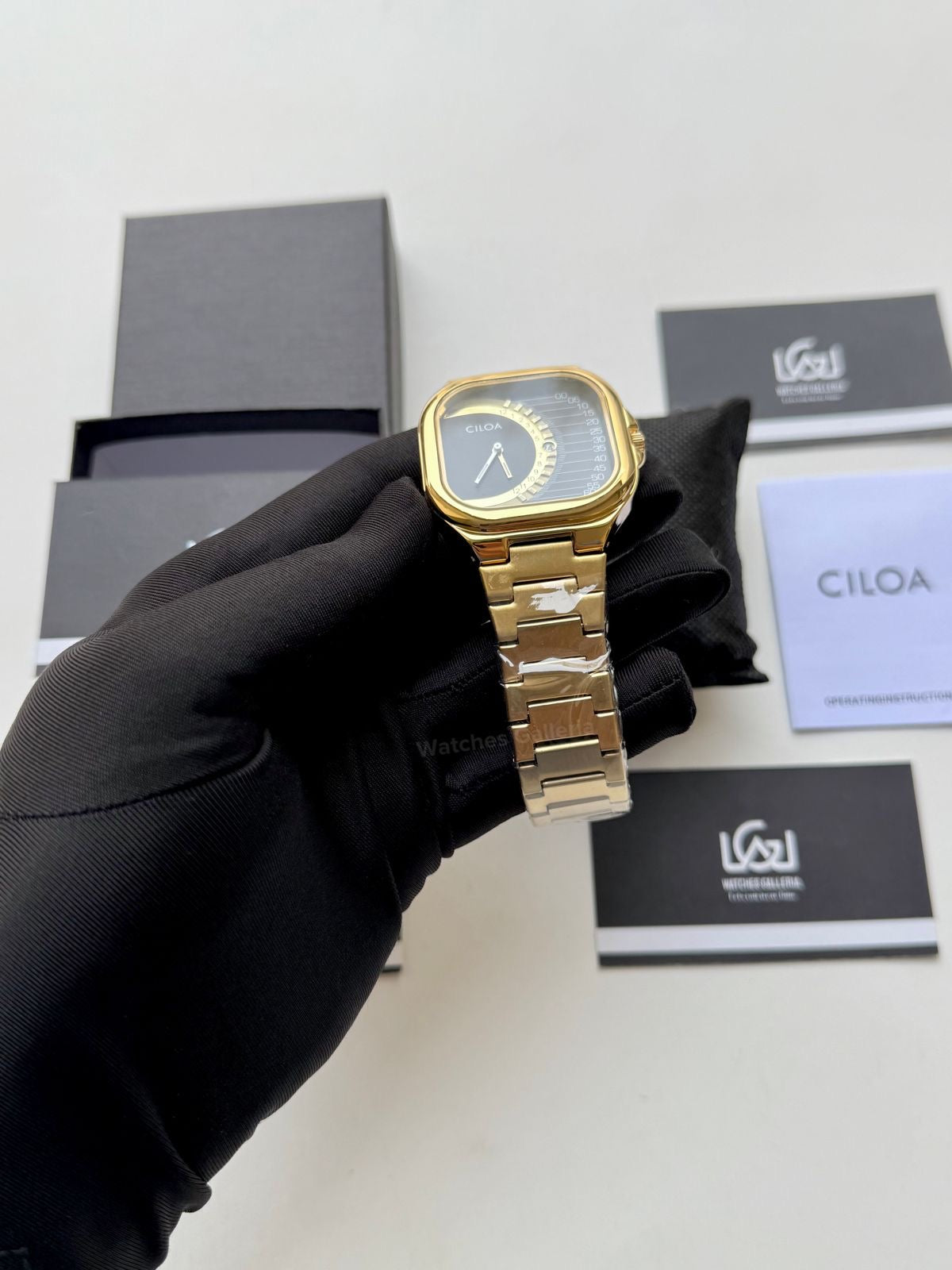 Ciloa Watch 513 Gold Square (Gold) Ciloa Watch in Pakistan