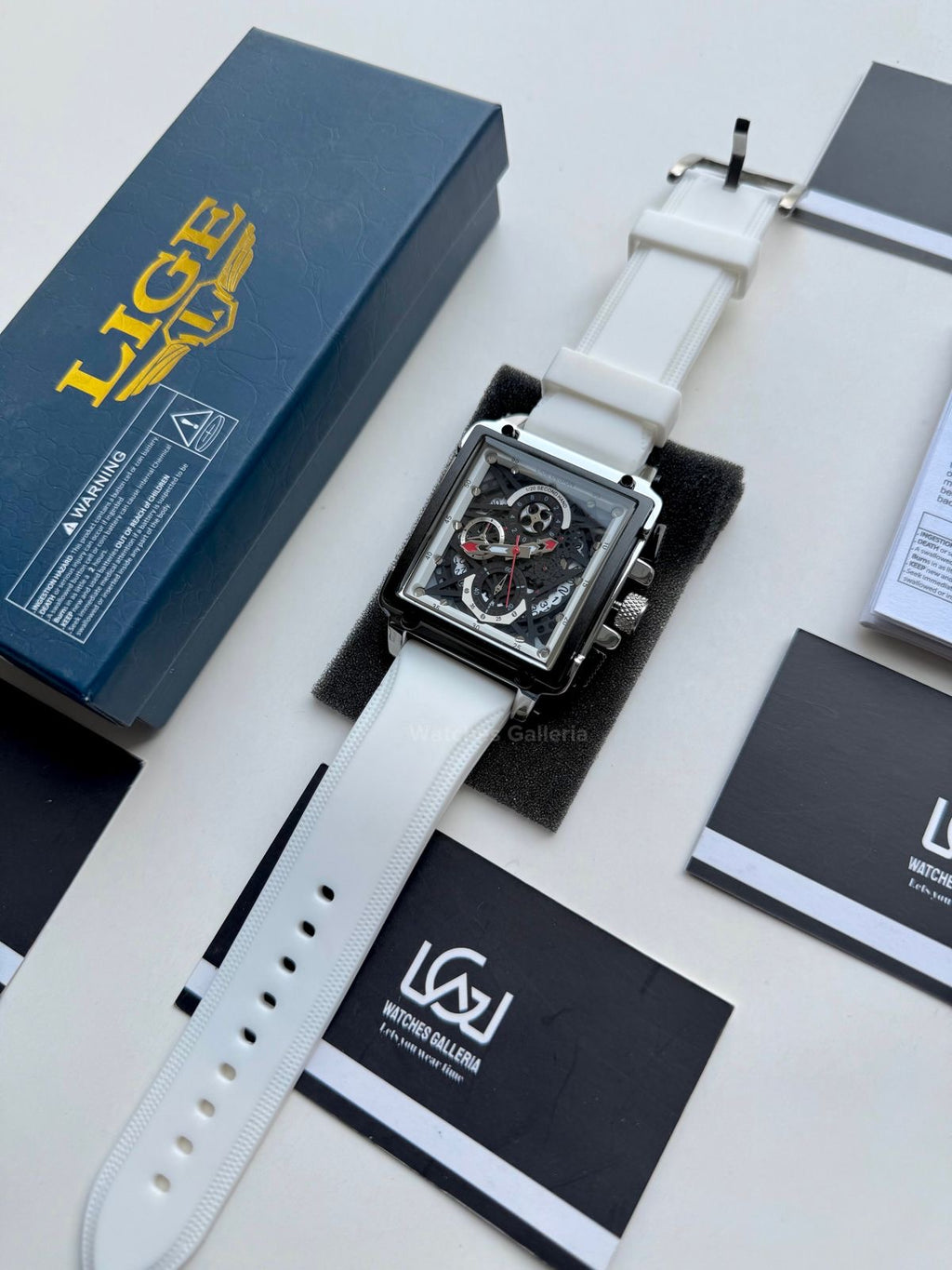 Lige Watch LG8935 Square Chronograph (Silver/White) Lige Watch Pakistan