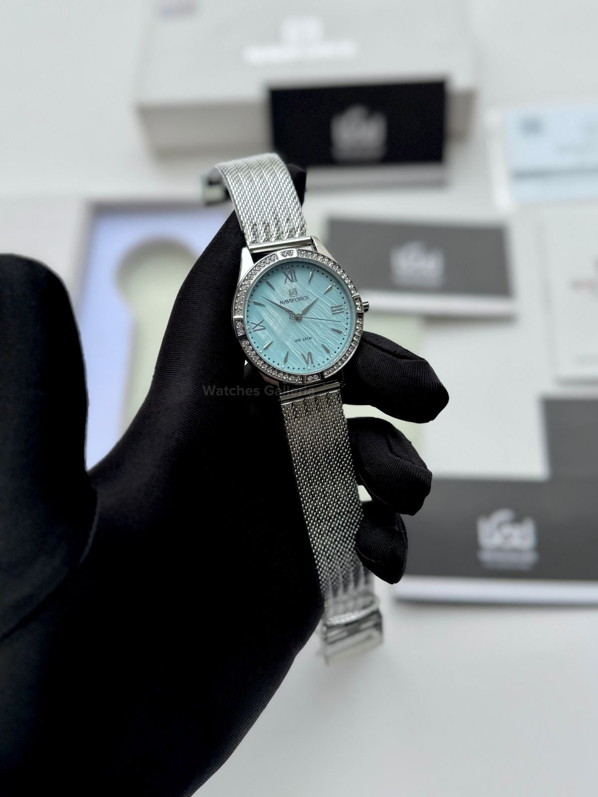 Naviforce NF5028 Ice Blue Classic Stones Quartz Watch (Unisex) Naviforce Watch Pakistan