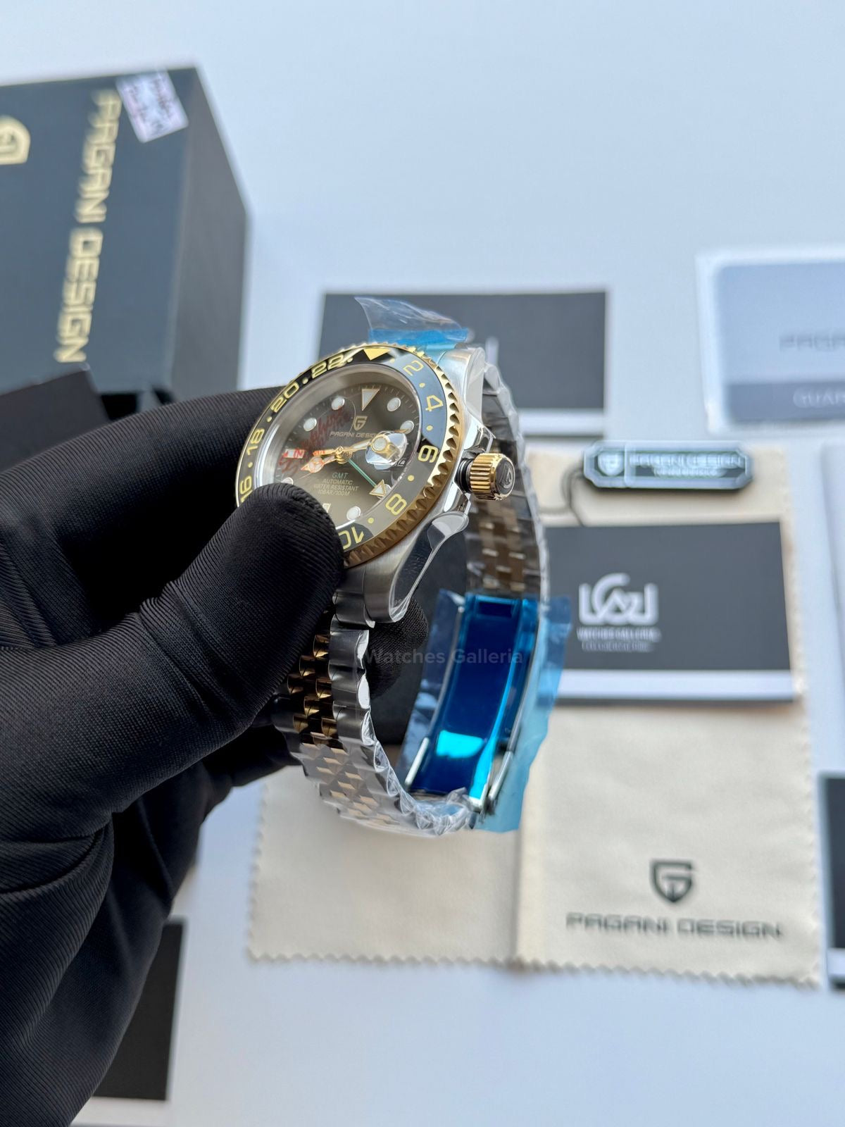 Pagani Design PD1662 GMT Master V6 Two Tone in Pakistan – Automatic GMT Luxury Men’s Watch with Sapphire Crystal & Rotating Bezel