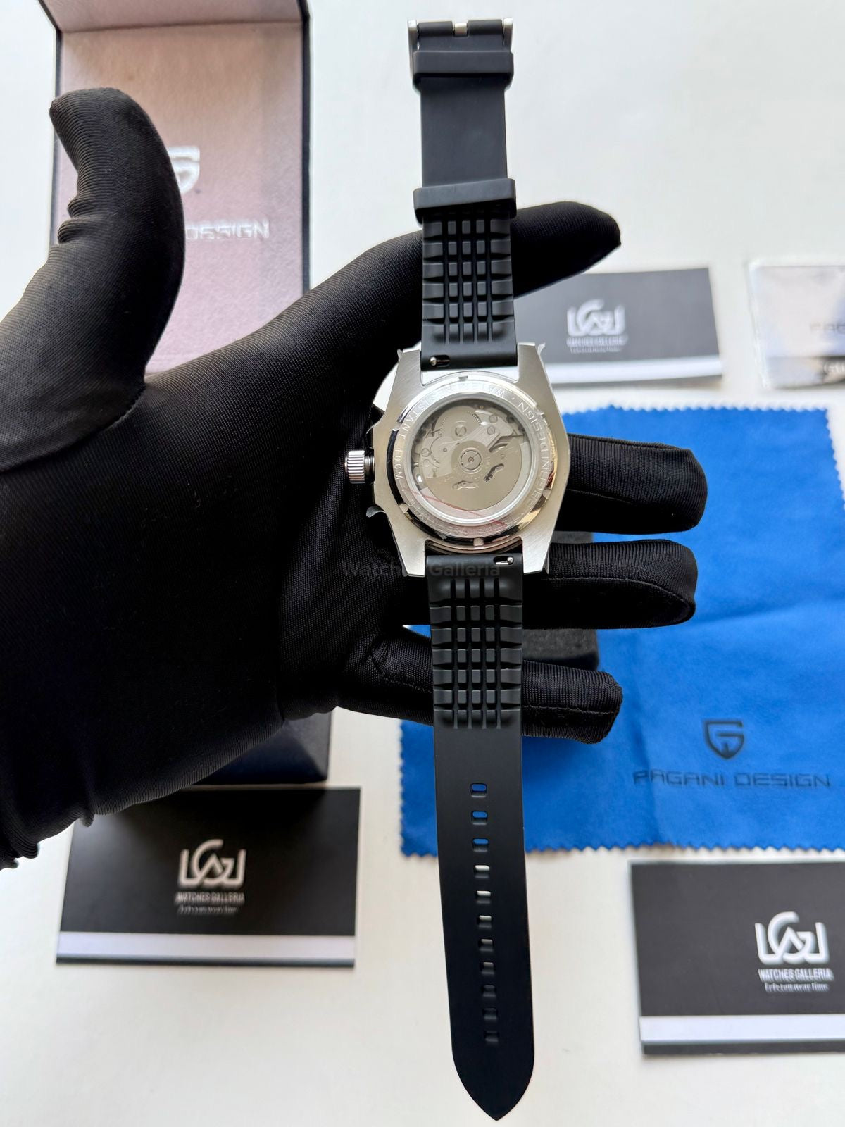 Pagani Design PD1758 World Time GMT Automatic (Red) | Pagani Design Pakistan | PD-1758