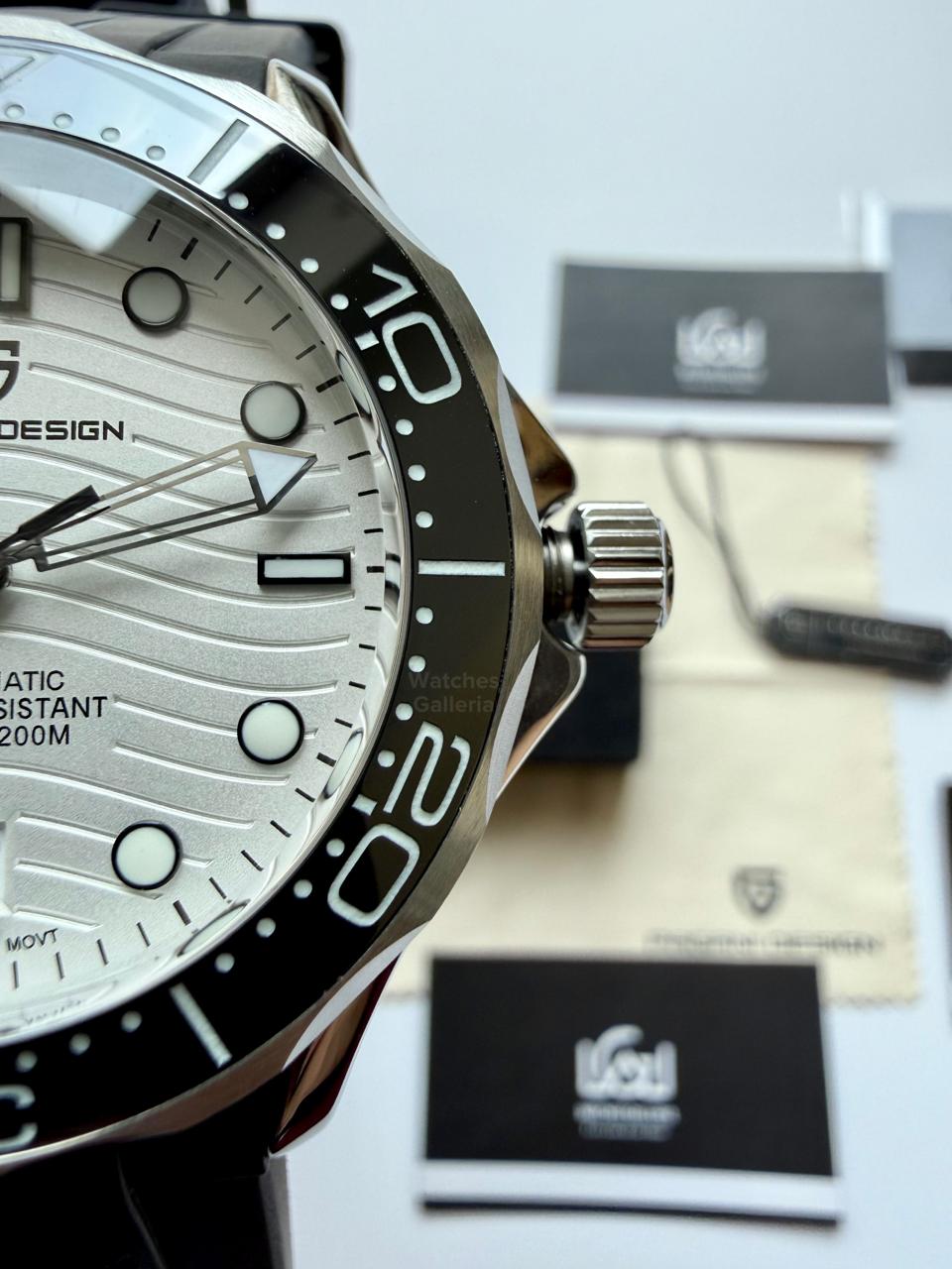 Pagani Design PD1685 Silicon Seamaster Diver White Automatic Watch – 200M Sapphire Crystal NH35A/Miyota Luxury Dive Watch in Pakistan | Watches Galleria