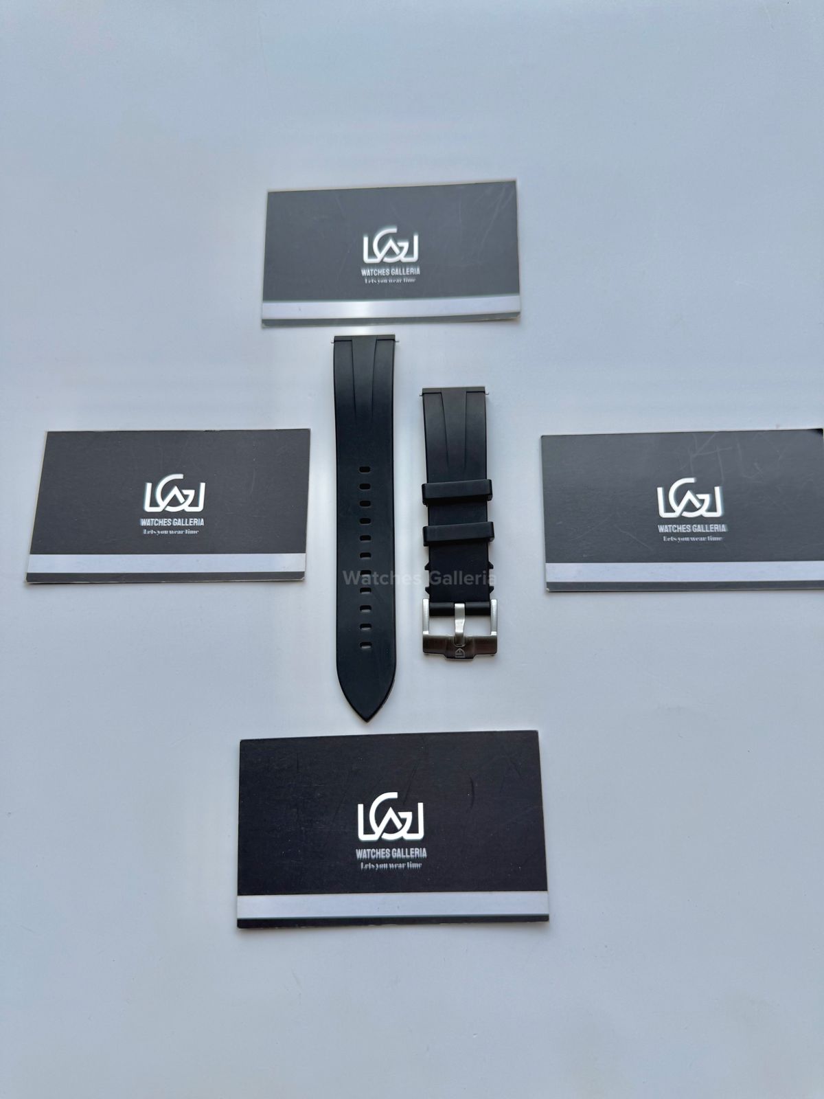 Pagani Design Original 20mm FKM Fluoro Rubber Strap – Stainless Steel Pin Buckle (Black)