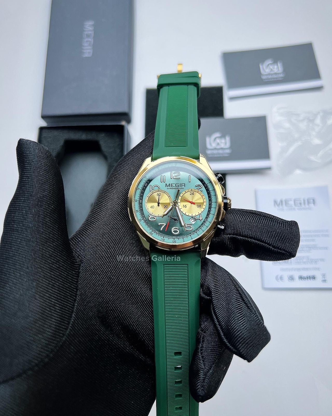 Megir Panda Chronograph Quartz (Green) MN2230