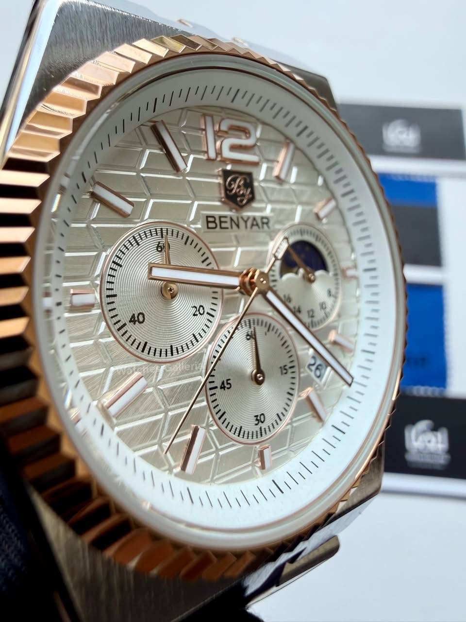 Benyar BY5225 Land Dweller Chronograph (White-Rose Gold) Dial Luxury Men’s Watch in Pakistan – Japanese Quartz Stainless Steel Watch