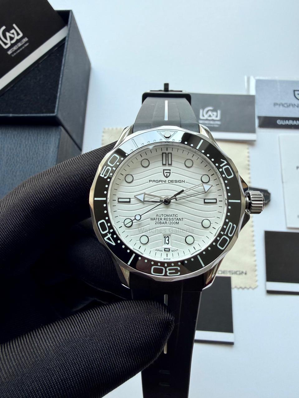 Pagani Design PD1685 Silicon Seamaster Diver White Automatic Watch – 200M Sapphire Crystal NH35A/Miyota Luxury Dive Watch in Pakistan | Watches Galleria