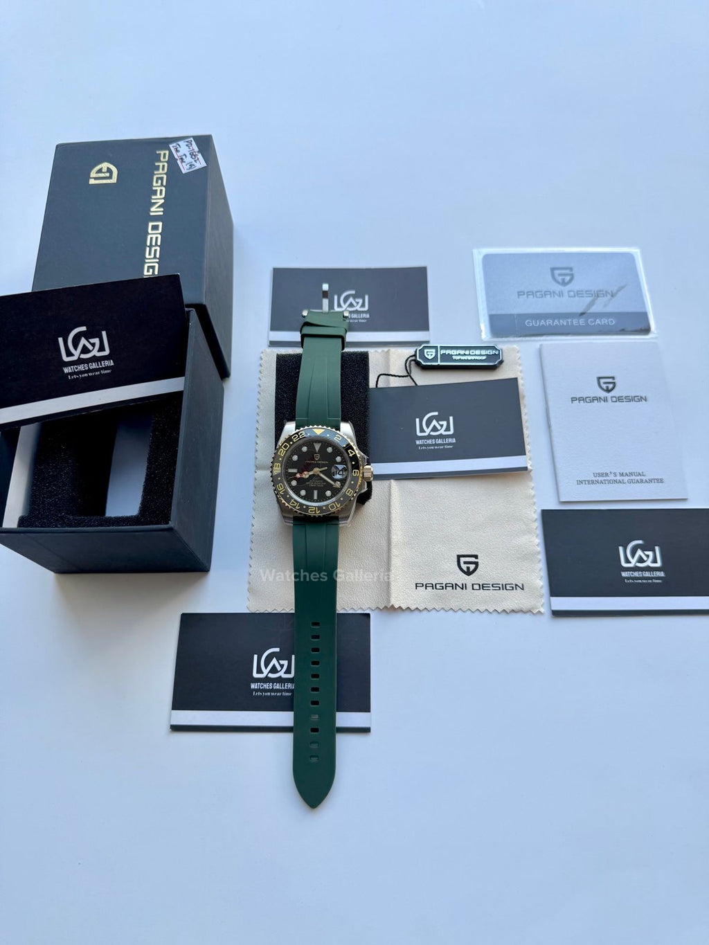 Pagani Design PD1662 GMT Master II Zombie Green Silicon Edition V6 Two Tone in Pakistan – Automatic GMT Luxury Men’s Watch with Sapphire Crystal & Rotating Bezel