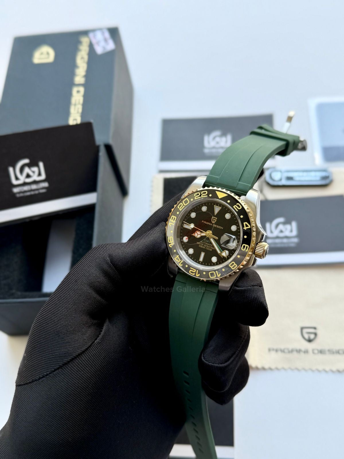 Pagani Design PD1662 GMT Master II Zombie Green Silicon Edition V6 Two Tone in Pakistan – Automatic GMT Luxury Men’s Watch with Sapphire Crystal & Rotating Bezel