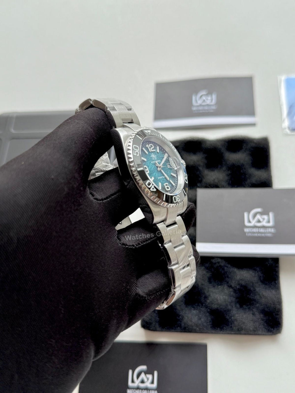 Addiesdive Submariner Gradient Quartz (Blue) AD2513 Watches Galleria © Copyrights All Right Reserved