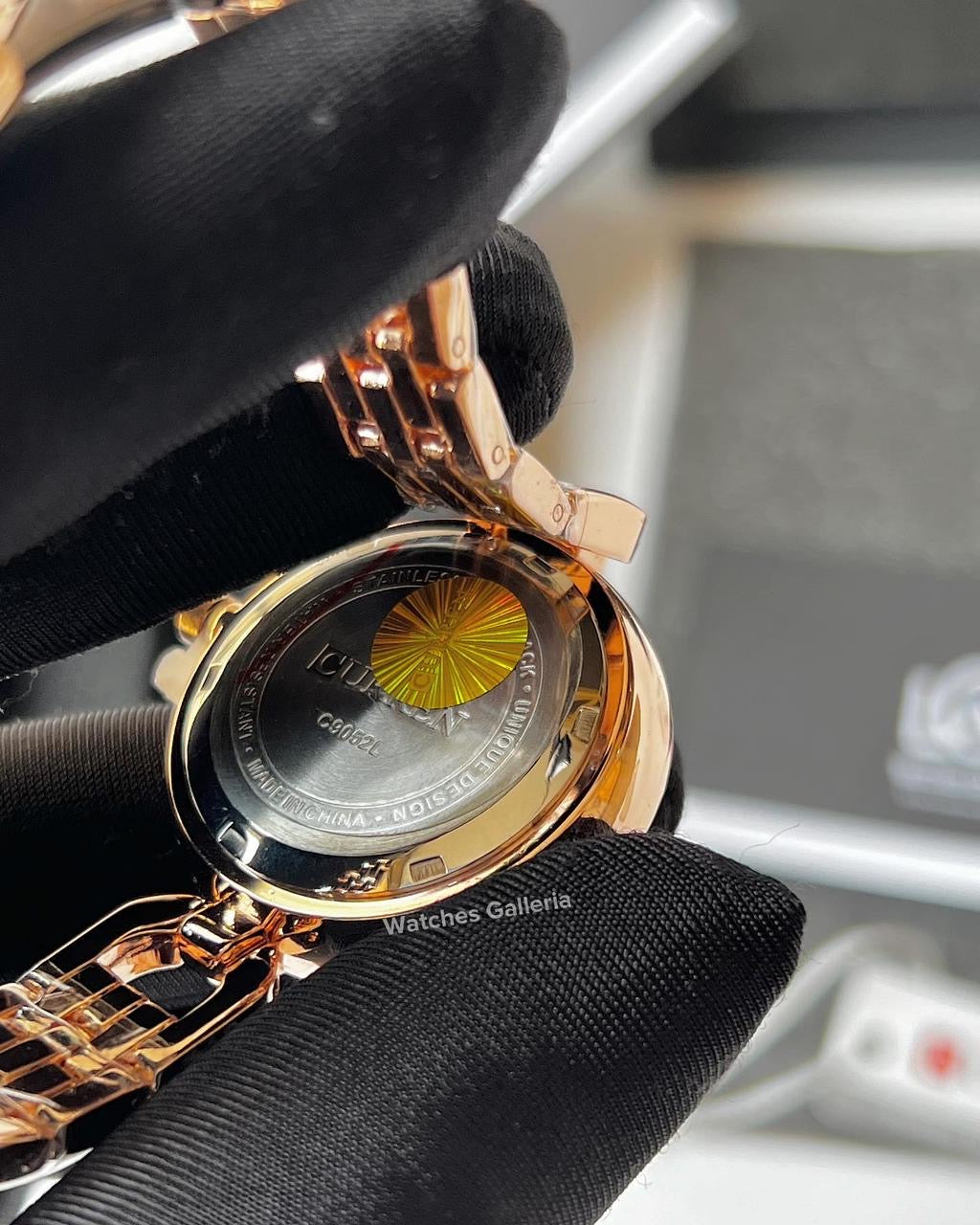 Curren Ladies Watch Quartz (Gold) C9052