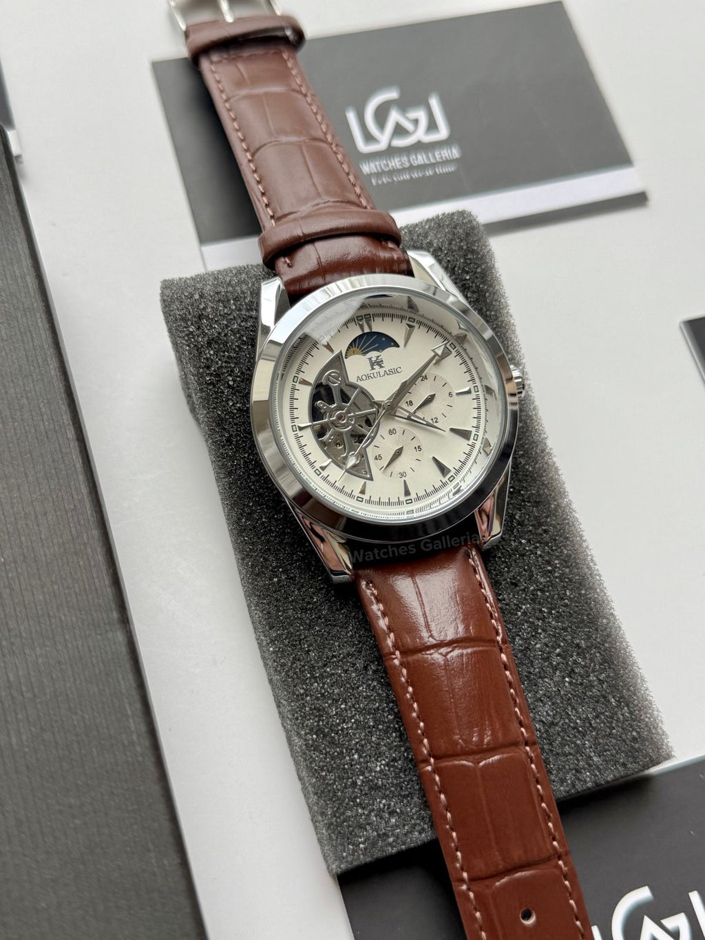Aokulasic AOKU032 Moonphase Flywheel Automatic Watch 40mm Brown Silver | 21 Jewels Mechanical Watch