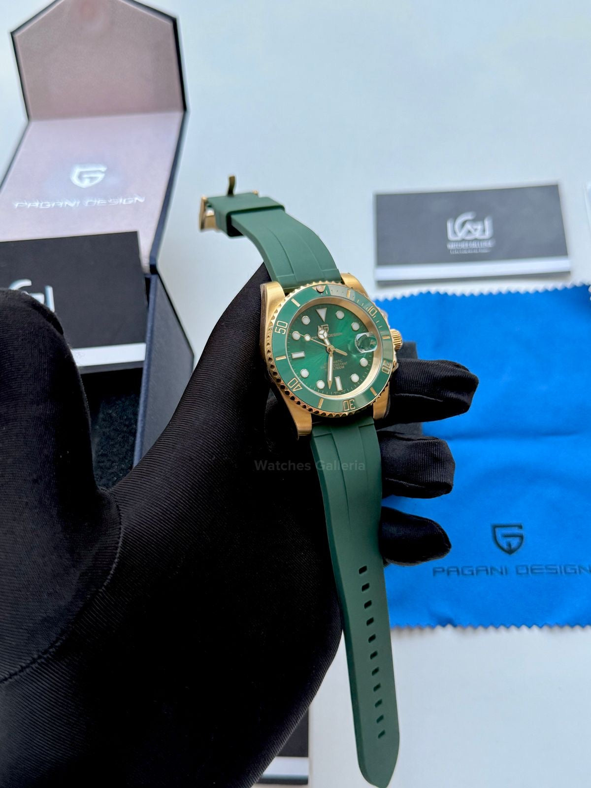 Pagani Design Hulk PD1661 Gold (Silicon Straps Edition Exclusive) Pagani Design in Pakistan