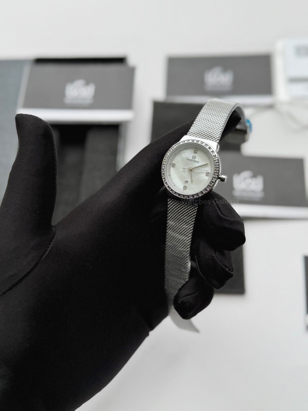 Naviforce NF5005 Women Watch Quartz (Silver) Naviforce Watch in Pakistan