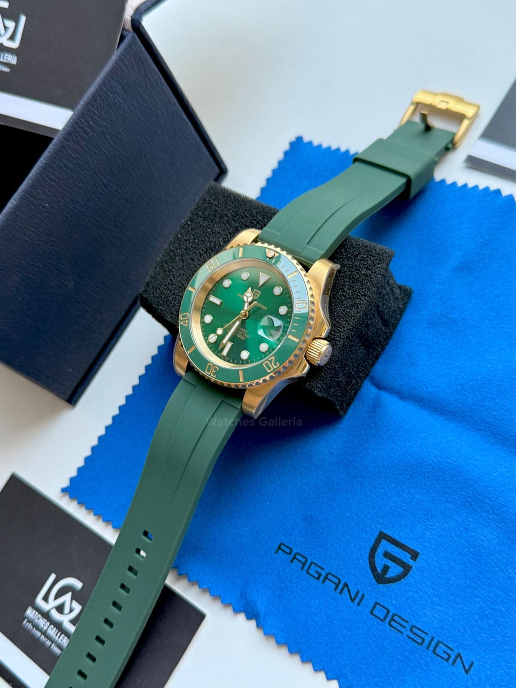 Pagani Design Hulk PD1661 Gold (Silicon Straps Edition Exclusive) Pagani Design in Pakistan