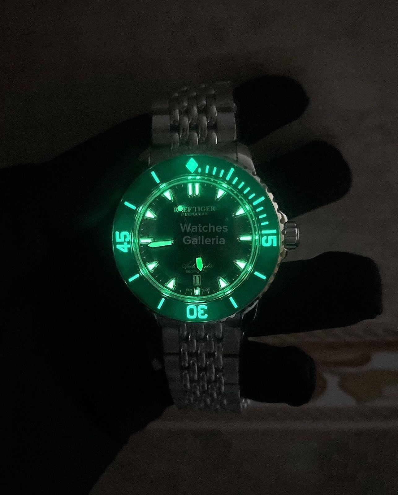 Reef Tiger Captain Cook Deep Ocean (Green) RGA3039