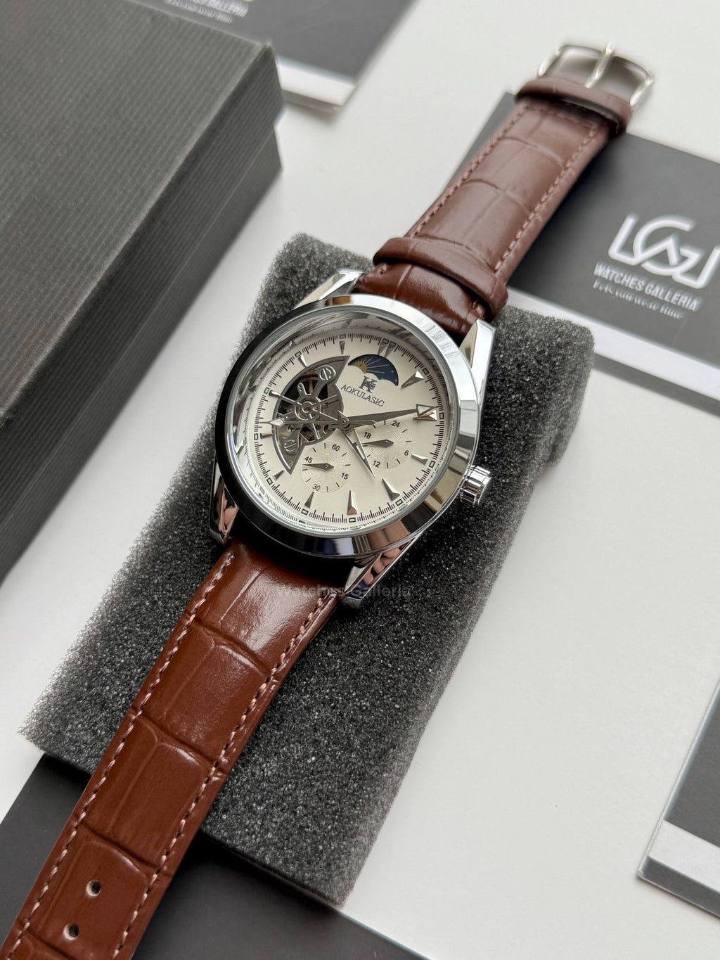 Aokulasic AOKU032 Moonphase Flywheel Automatic Watch 40mm Brown Silver | 21 Jewels Mechanical Watch