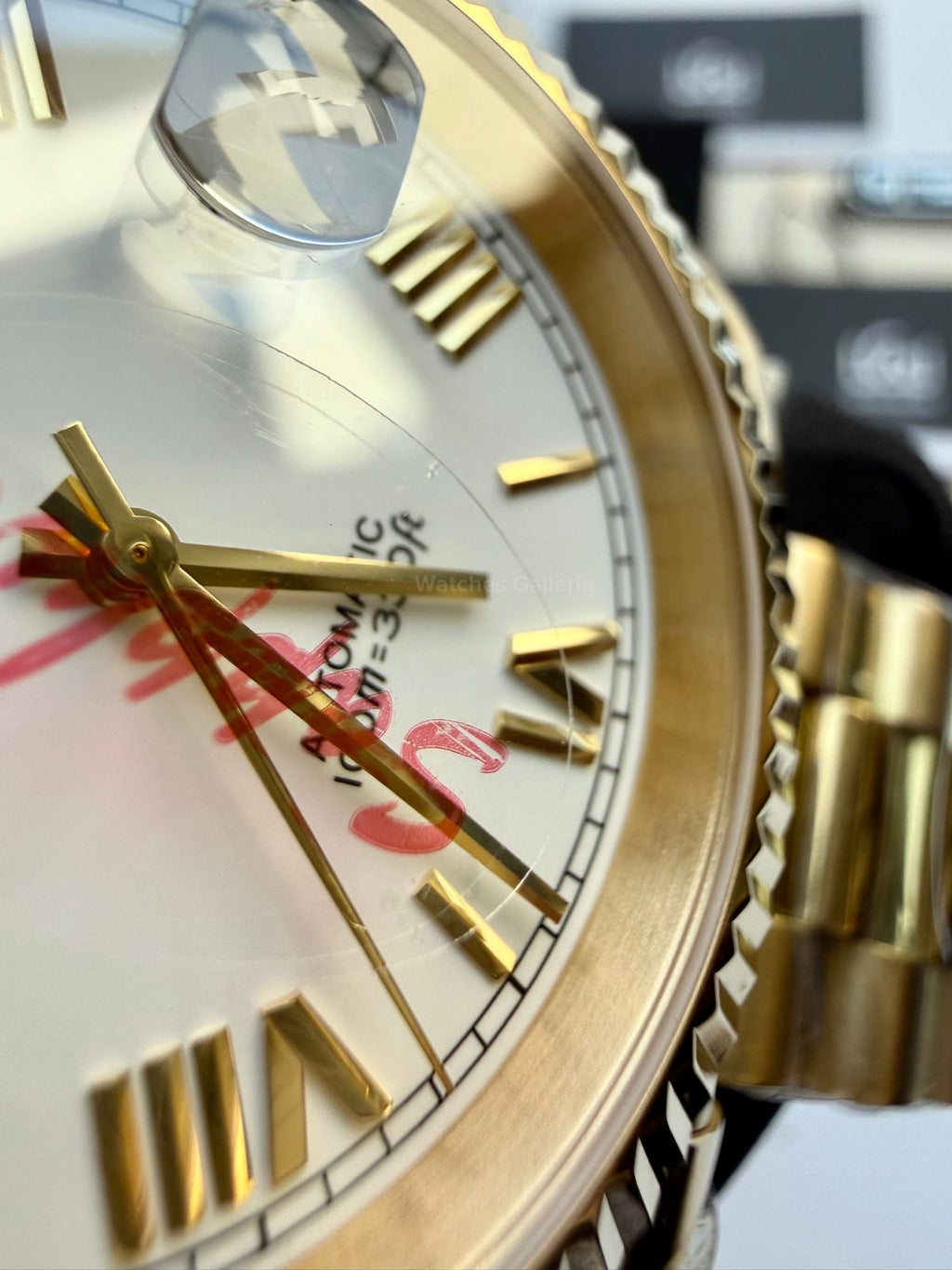 Pagani Design PD1783 Date Day Yellow Gold 40mm Automatic Watch – White Roman Dial, Seiko NH36A Movement, Sapphire Glass, Presidential Bracelet