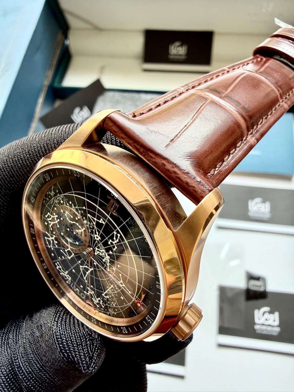 OBLVLO GC (Brown Rose Gold Black) Grand Complications Celestial Automatic Watch Brown & Black Dial with Rose Gold Details, Moving Constellation & Earth Display – OBLVLOGC | Oblvlo