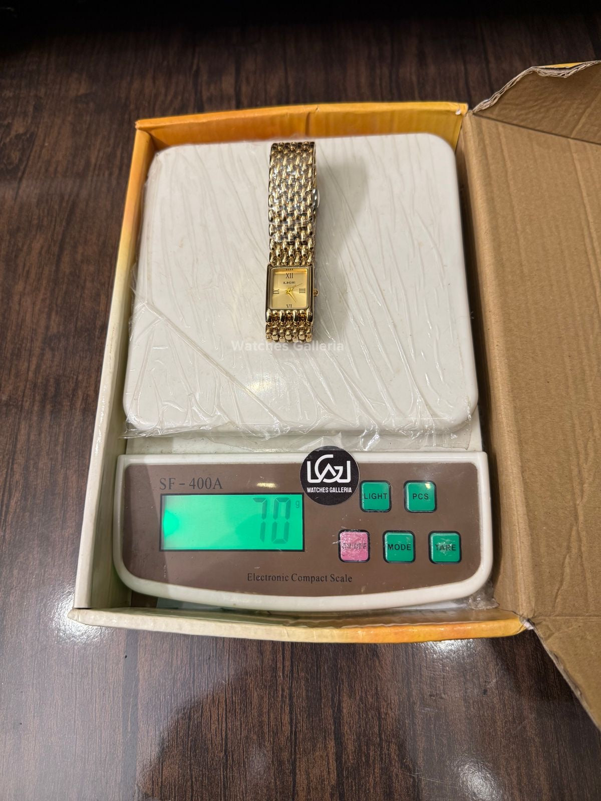 Lige 89156 Tank Women Watch Quartz (Gold) Lige Women Watch