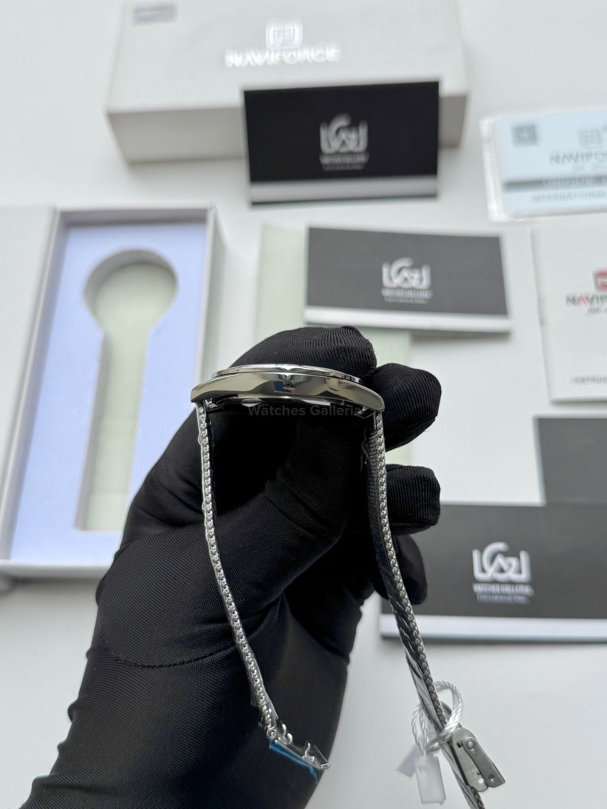 Naviforce NF5028 Ice Blue Classic Stones Quartz Watch (Unisex) Naviforce Watch Pakistan