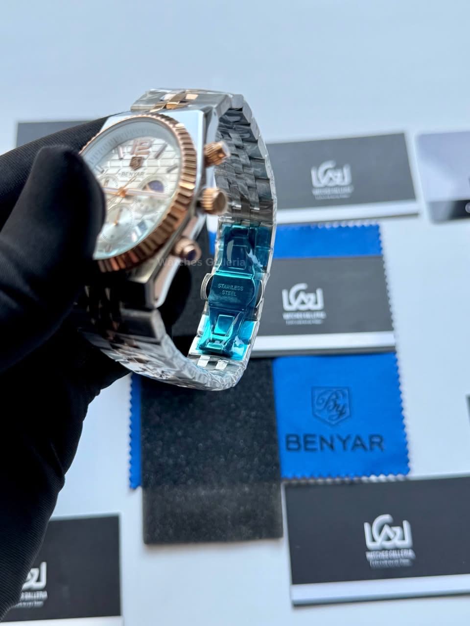 Benyar BY5225 Land Dweller Chronograph (White-Rose Gold) Dial Luxury Men’s Watch in Pakistan – Japanese Quartz Stainless Steel Watch