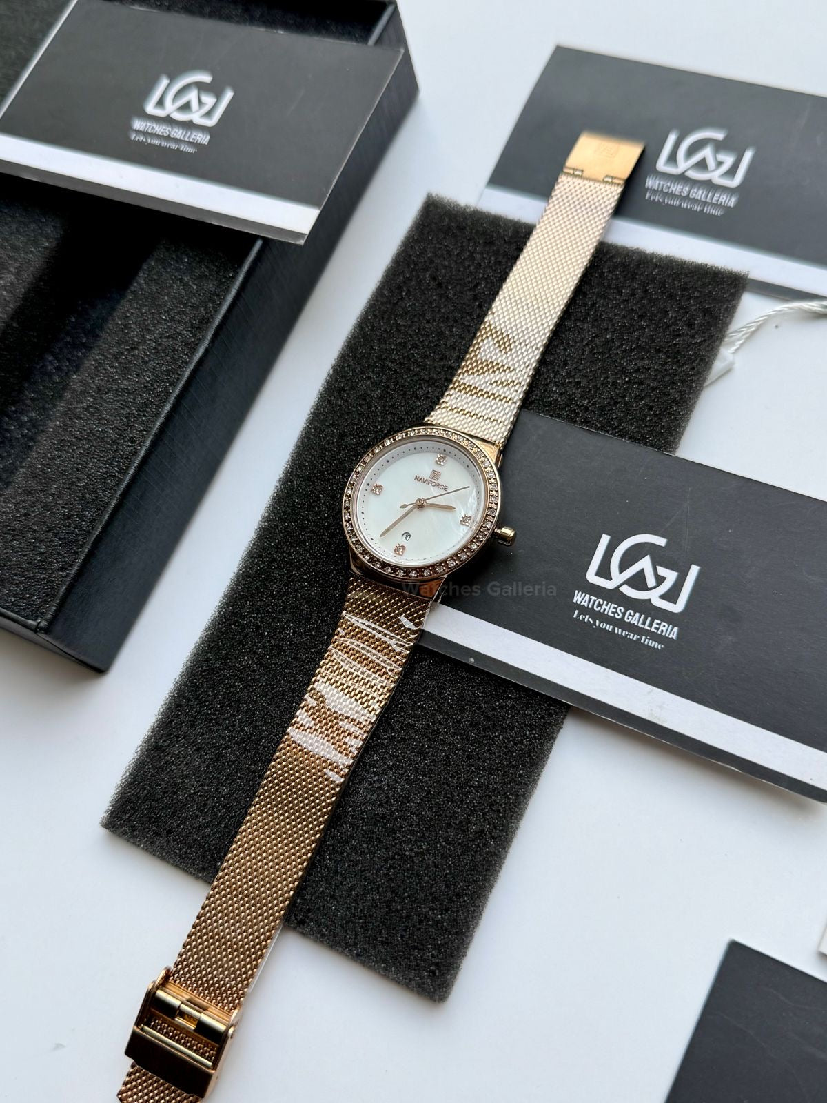 Naviforce NF5005 Women Watch Quartz (Rose Gold/White) Naviforce Watch in Pakistan